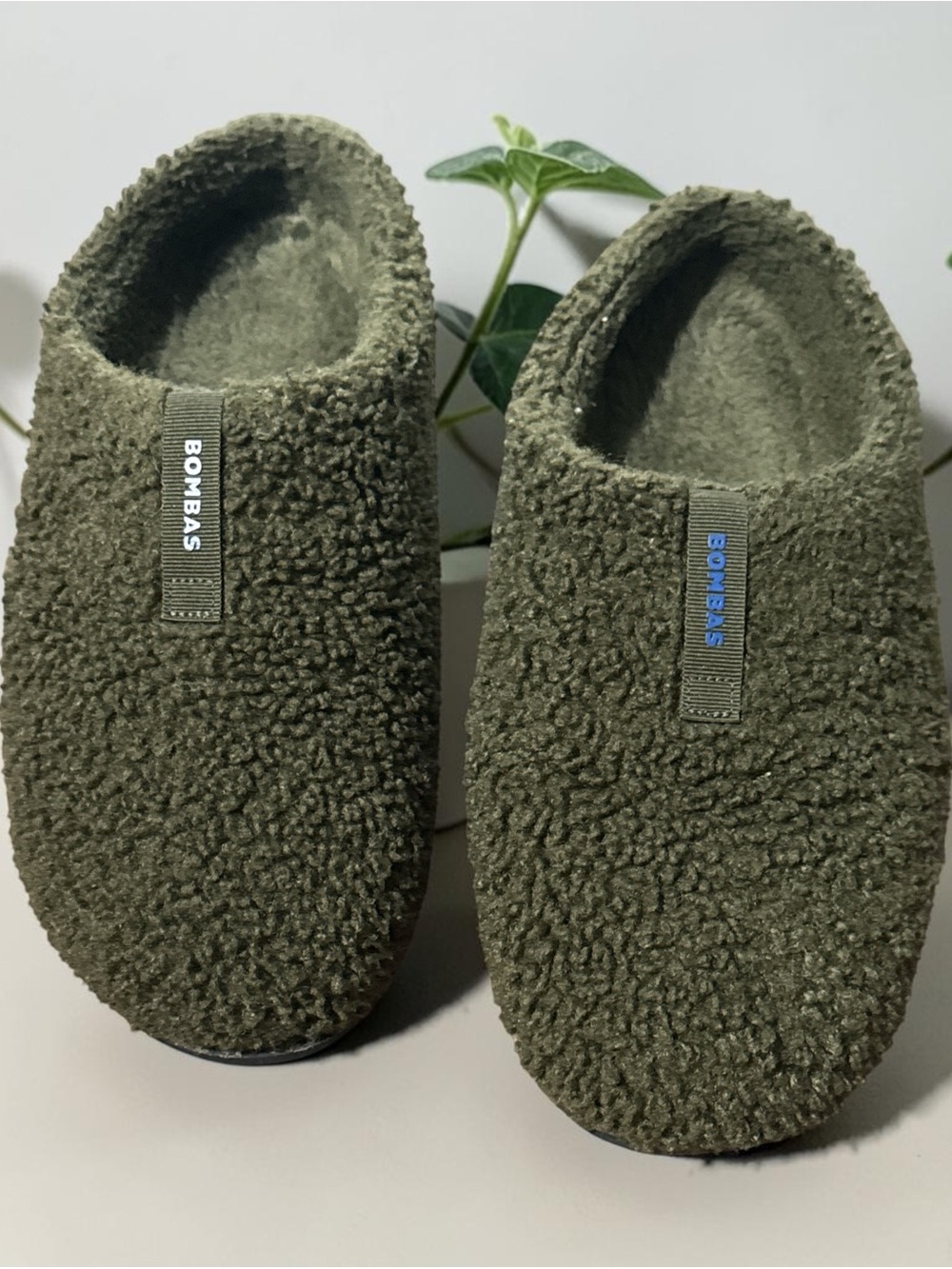 Bombas Sunday Slippers Olive Green Men's 10